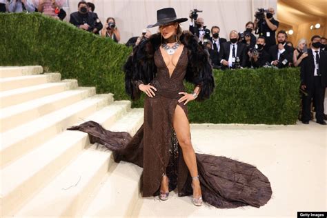 Jennifer Lopez - Met Gala 2021 - Showccasion