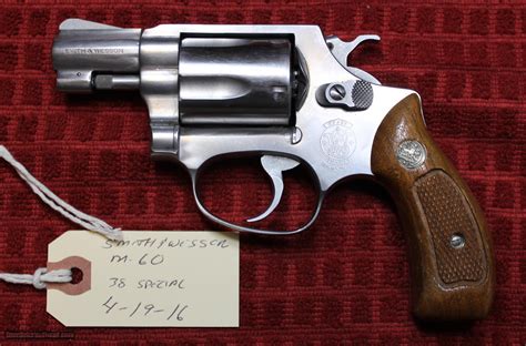 Smith & Wesson S&W Model 60 Stainless Steel 38 Special Revolver