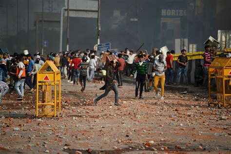 Hours ahead of Trump's arrival in New Delhi, clashes erupt over ...