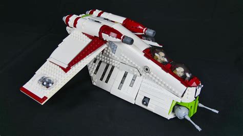 Y'all like some Gunships?! Custom LEGO Star Wars Clone Wars Gunship ...