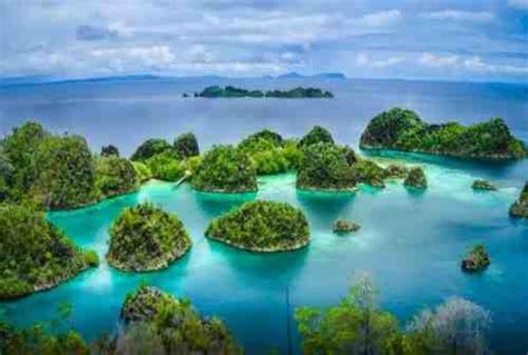 TOP 7 Pantai Terindah di Indonesia yang Pas Untuk Honeymoon