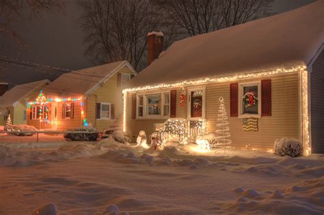 Snow and Christmas Lights in HDR | Snow and Christmas Lights… | Flickr