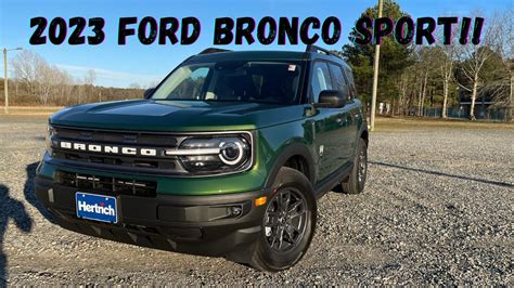 2023 Ford Bronco Big Bend Images