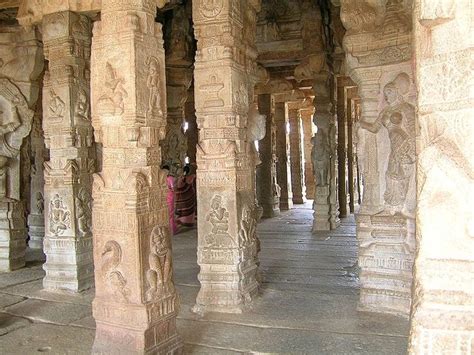 Carved pillars of the Lepakshi temple | India architecture, Temple ...