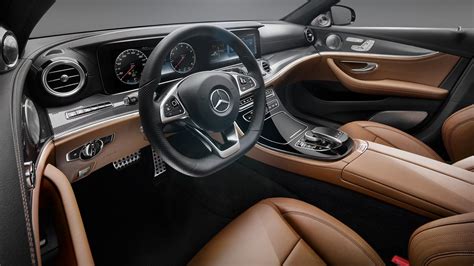 2017 Mercedes-Benz E-Class Interior Revealed, All-Glass Dash Display: Video