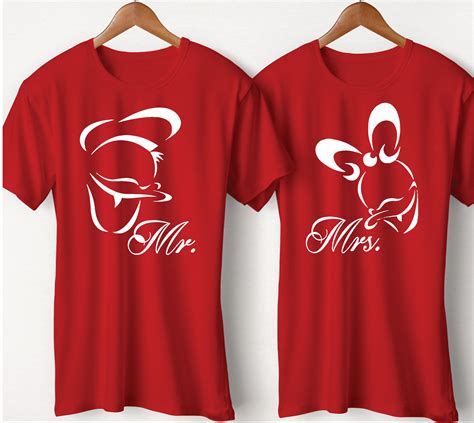 Mr & Mrs Printed Couple Red T-Shirt