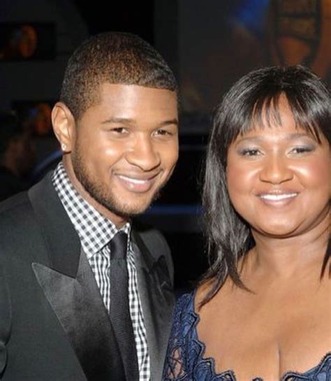 Pin by Elana P. on Usher | Celebrity families, Celebrity moms ...