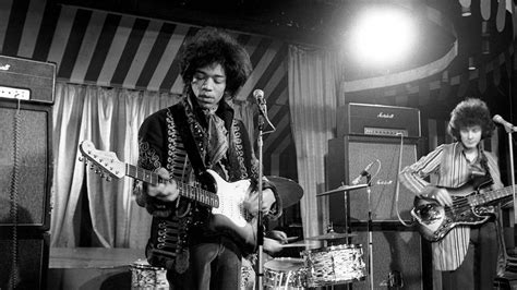 Add fire to your pentatonic phrasing with this lesson in Jimi Hendrix's ...