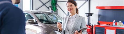 Top Perks of Buying Pre-Owned Vehicles