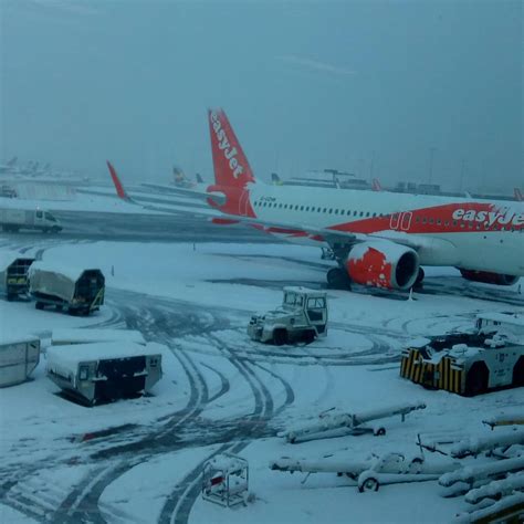 Manchester Airport Runways Have Been Closed And Flights Have Been ...