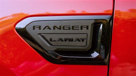 2020 Toyota Tacoma vs Ford Ranger Comparison Test | AutoTrader.ca