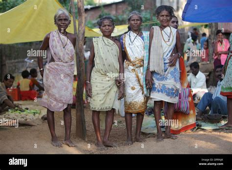 Four Madia tribe women, Bhamragad, Maharashtra, India Stock Photo - Alamy