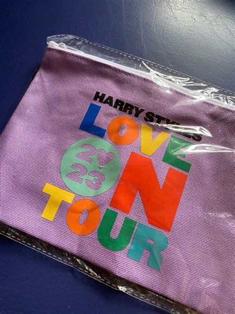 Harry Styles Love On Tour Pouch (Exclusive Merch), Women's Fashion, Bags & Wallets, Purses ...