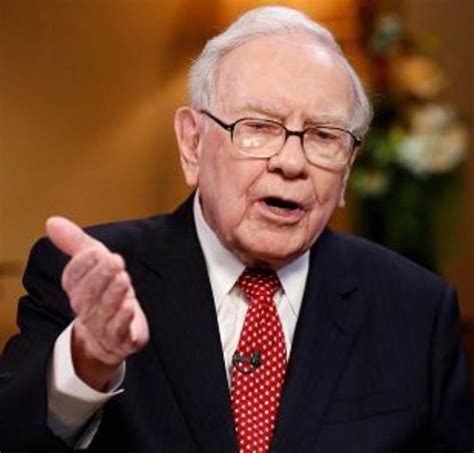 Why Warren Buffett disowned his own granddaughter | Celebrity News