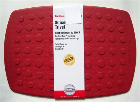 KitchenAid Red Rectangle Silicone Trivet with solid core: Amazon.co.uk: Kitchen & Home