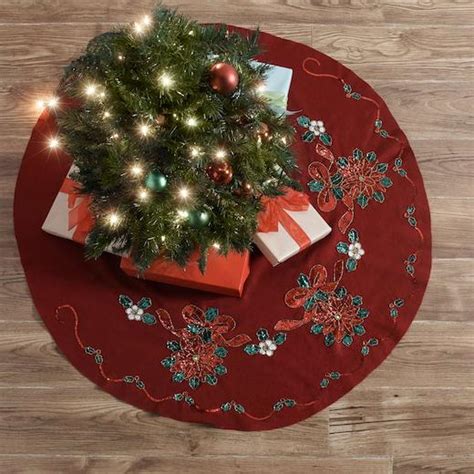 Bucilla 43" Felt Christmas Tree Skirt Kit - Glitzy Poinsettia | Buddly ...