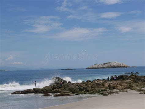 Roca Blanca editorial image. Image of surfing, mexico - 80082705