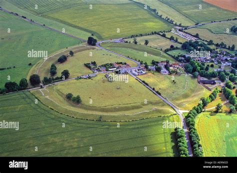 Avebury stone circle aerial hi-res stock photography and images - Alamy