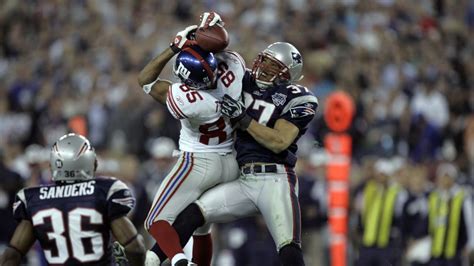 Giants shock world against undefeated Patriots in Super Bowl XLII