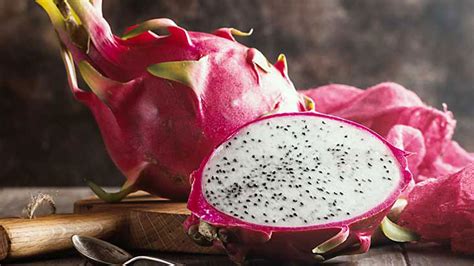 Dragon Fruit: Nutrition, Benefits, and How to Eat It