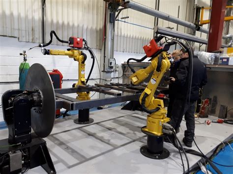 Top Reasons for using Industrial Robot Applications in your Factory