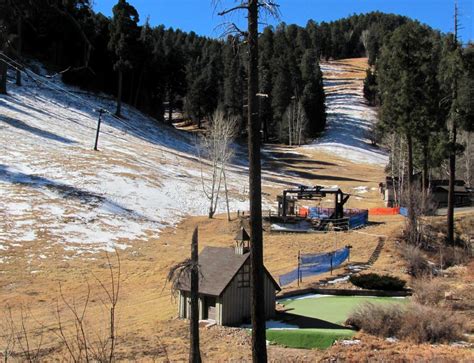 Lack of snow keeps Mount Lemmon Ski Valley from opening | Local news | tucson.com