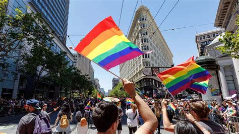 A Brief History of the Rainbow Flag | San Francisco Travel