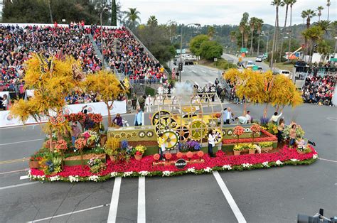 Rose Bowl Parade 2013