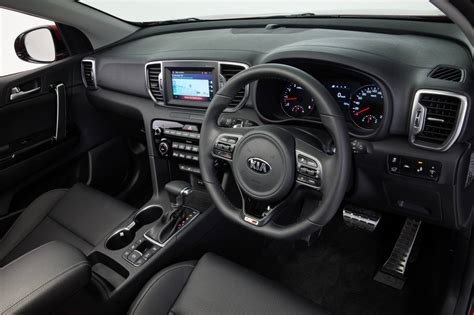 2016 Kia Sportage Platinum interior black. » EFTM