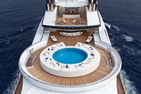 Take a Tour of This $330 Million Yacht Bill Gates Rented For a Week