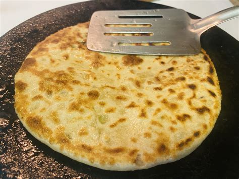 How to make Bathua Paratha | Bathua Paratha recipes | Step-by-Step Bathua Paratha recipe