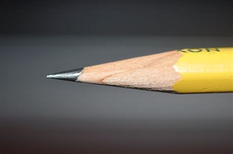 File:Pencil tip closeup 2.JPG - Wikimedia Commons