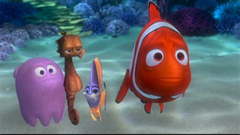 Finding Nemo School Scene