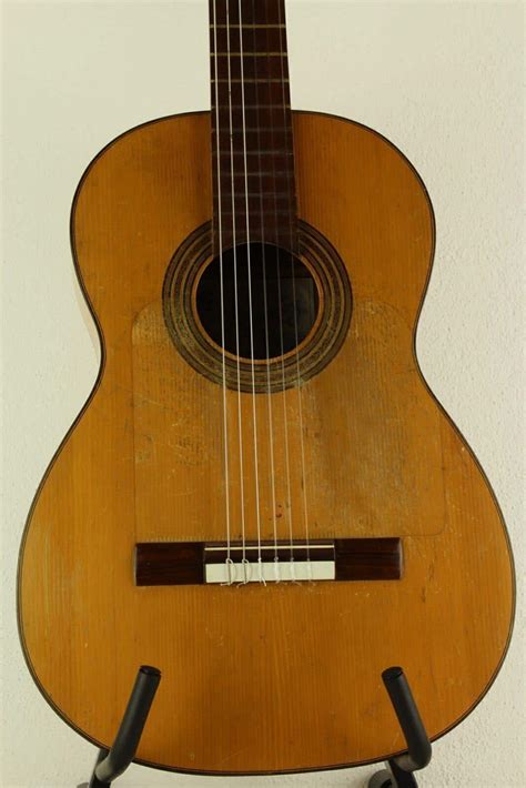 José Ramirez 1958 - Vintage Guitar World