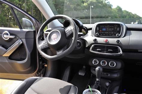 2016 Fiat 500X Interior 11