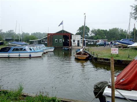 Norfolk Broads boat sheds and boat houses – intheboatshed.net