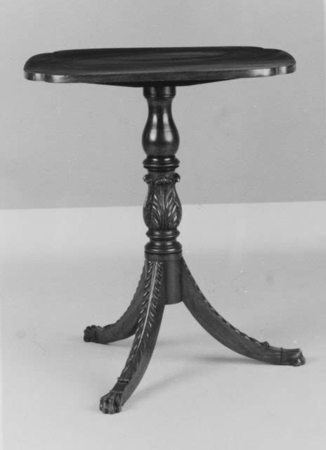 Tilt-top Tea Table - PICRYL Public Domain Image
