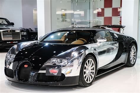 Stunning Chrome and Black Bugatti Veyron For Sale - GTspirit