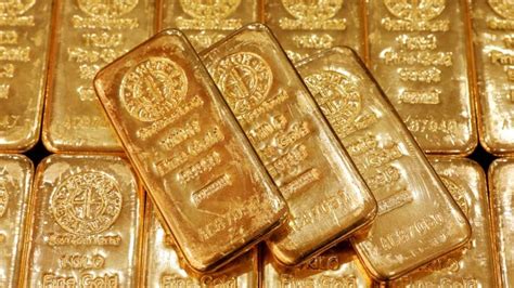 Gold price today: Yellow metal trades higher, price nears ₹50,000 per ...