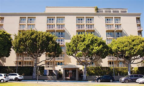 L’Ermitage Hotel Acquired for $100 Million – Beverly Hills Courier — Beverly Hills Courier