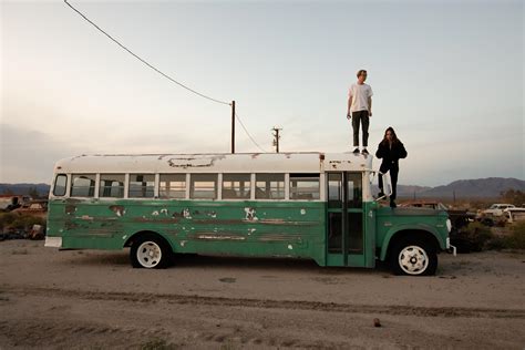 Abandoned Bus in California : r/AbandonedPorn