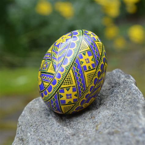 Pysanka egg hand painted Ukrainian Easter egg – Pysanky Ukrainian ...