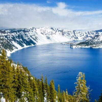 25 Crater Lake Facts for Kids and Students