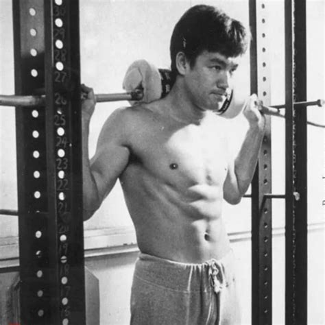 Bruce Lee Muscle Training ( MARTIAL ARTS TRAINING ) - Personal Trainer IFBB