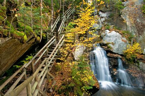 Lost River Gorge & Boulder Caves, Unforgettable 1-mile hike