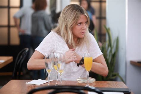 ‘The Mick’ Season 1 Finale: Kaitlin Olson Talks Mickey’s Reaction To ...