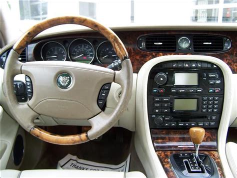 Interior trim, XJ8 vs. VDP: Any difference? - Jaguar Forums - Jaguar Enthusiasts Forum