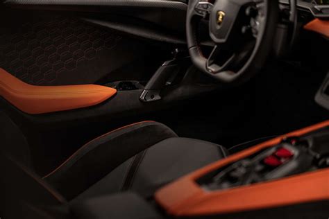 Lamborghini Revuelto_interior-1 - Paul Tan's Automotive News