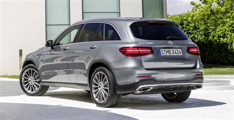 Mercedes-Benz GLC unveiled – the SUV sweet spot? Image 351731