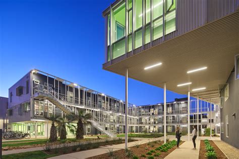 UCSB San Joaquin Student Housing: Undulating Circulation – urbanNext